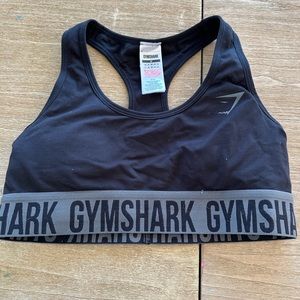 Gymshark Seamless fit Sports bra size medium in black